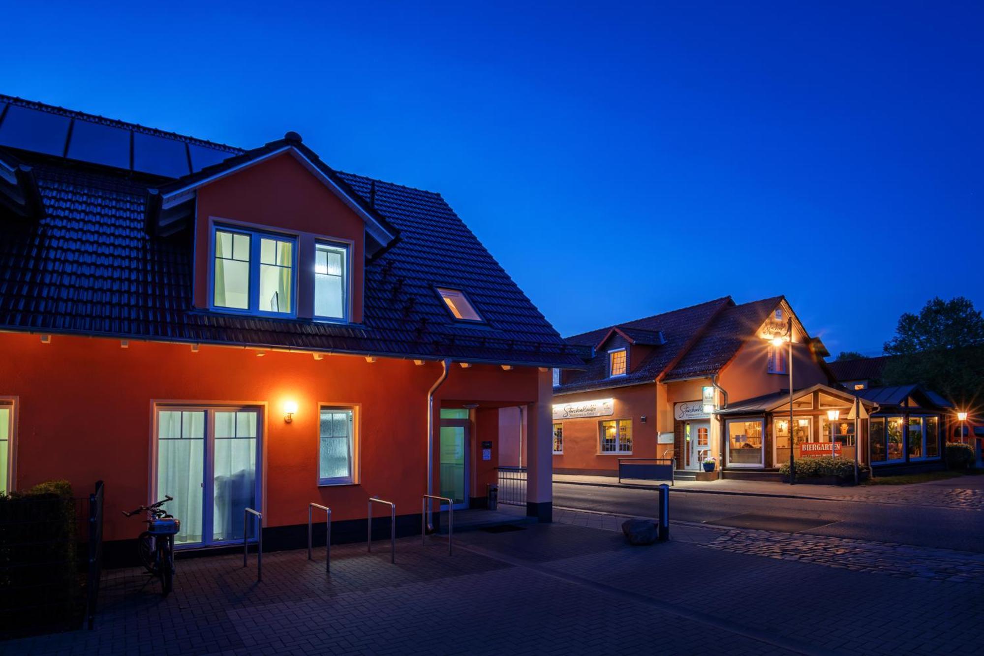 Restaurant & Hotel Storchenklause Storkow  Exterior photo